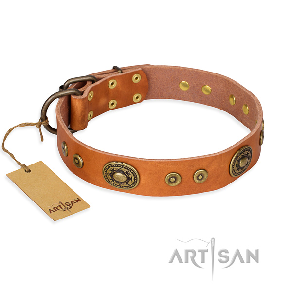 Natural genuine leather dog collar made of soft material with reliable D-ring