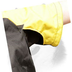 Sleeve of nylon scratch protection jacket